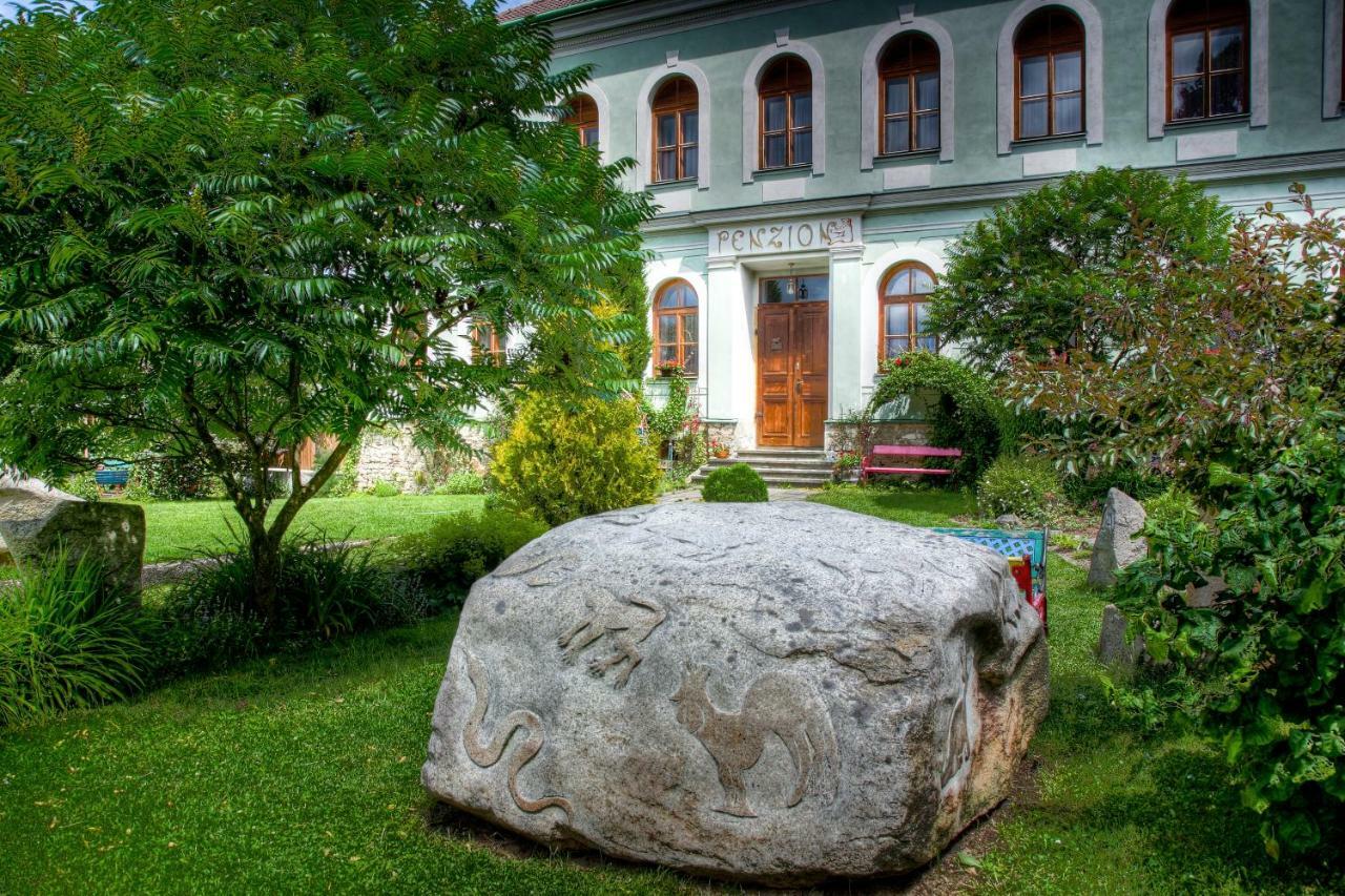 Penzion Medvedi Paseka Nova Bystrice Ngoại thất bức ảnh