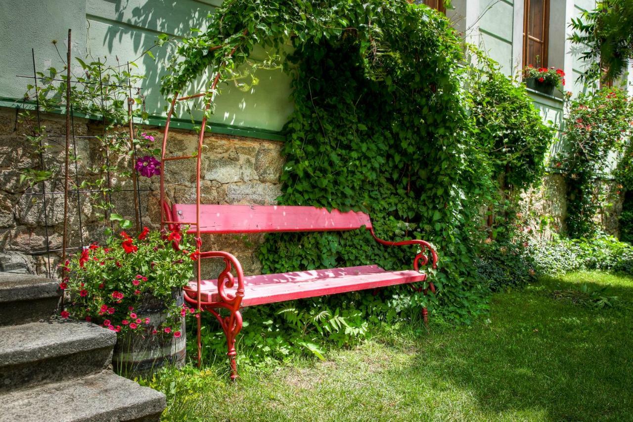 Penzion Medvedi Paseka Nova Bystrice Ngoại thất bức ảnh